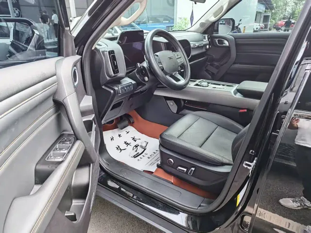Haval Big Dog — Фото автомобиля 4