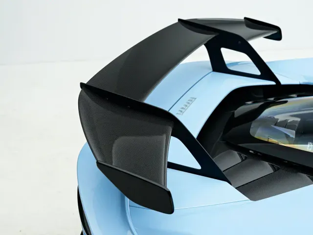 Ferrari SF90 — Фото автомобиля 16