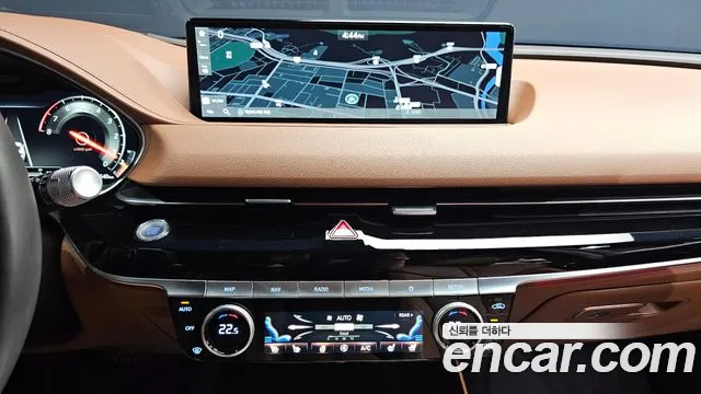 Genesis G80 RG3 — Фото автомобиля 13