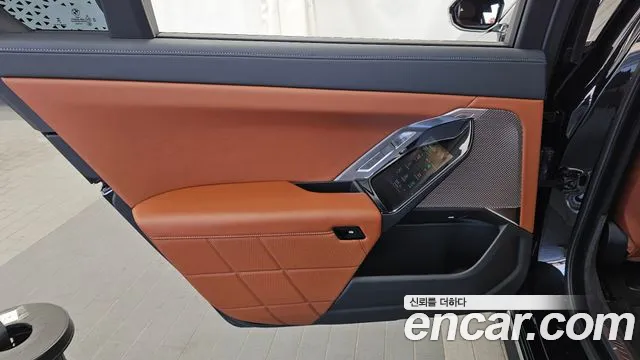 BMW 7-Series 7 серия (G70) 740i xDrive M Sport — Фото автомобиля 24
