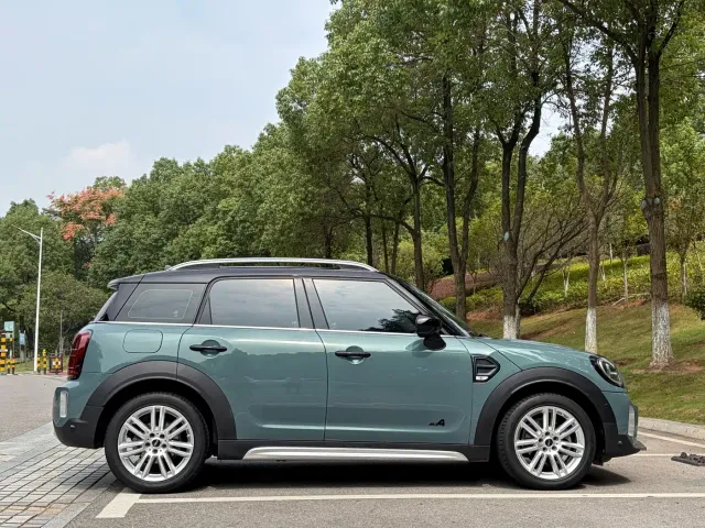 MINI Countryman — Фото автомобиля 7