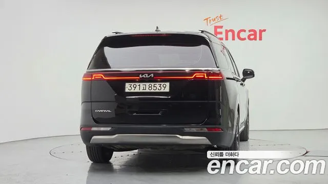 Kia Canival Carnival 4 поколение Дизель 9 мест Noblesse — Фото автомобиля 4