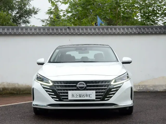 Nissan Teana — Фото автомобиля 2