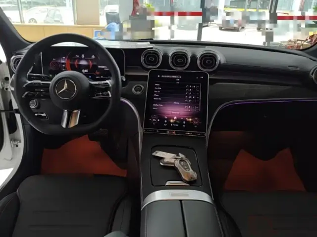 Mercedes-Benz C-Class — Фото автомобиля 9