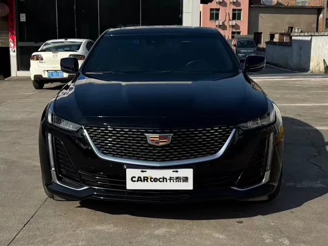 Cadillac CT5 — Фото автомобиля 2