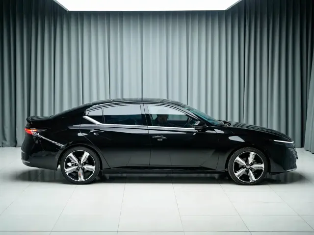Nissan Teana — Фото автомобиля 4