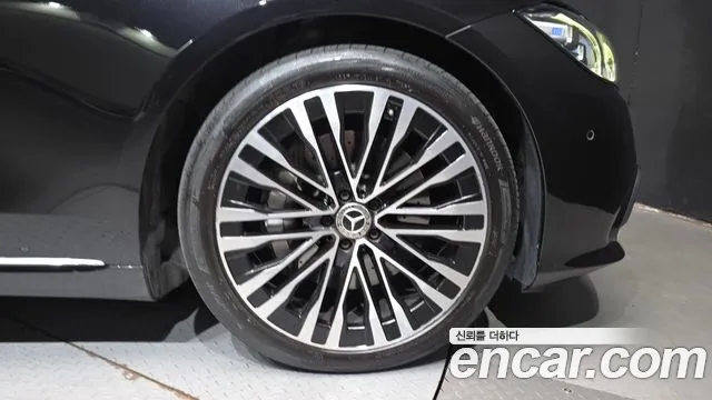 Mercedes-Benz S-Class W223 — Фото автомобиля 6