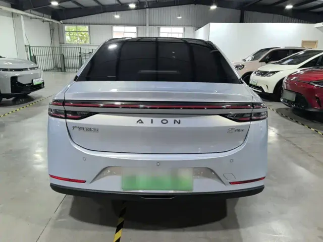 GAC Aion S Plus — Фото автомобиля 5