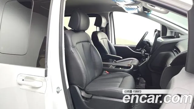 Hyundai Staria Staria L3.5 Карго 5 мест — Фото автомобиля 12