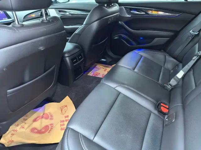 Cadillac CT5 — Фото автомобиля 6
