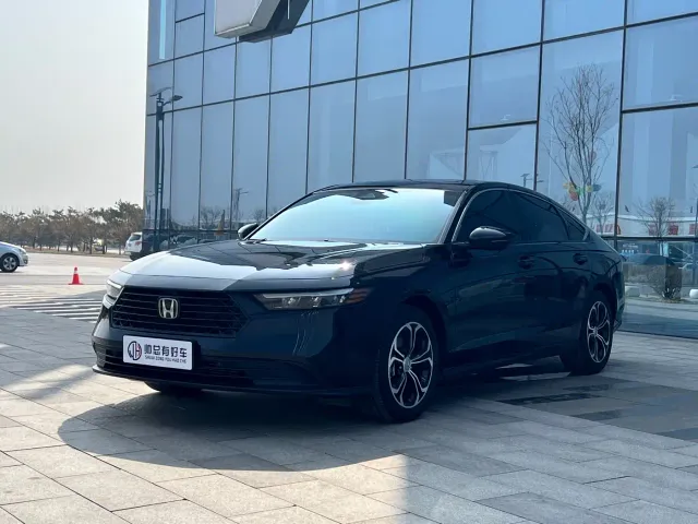Фотография автомобиля — Honda Accord