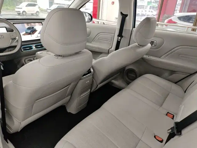 Leapmotor B10 — Фото автомобиля 14