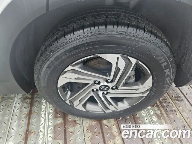 Hyundai Santafe Новый Santa Fe Бензин 2.5T 2WD — Фото автомобиля 20