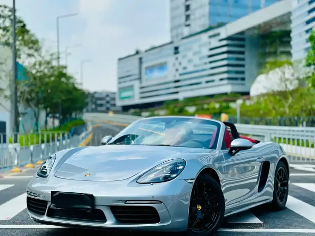 Фотография автомобиля — Porsche 718