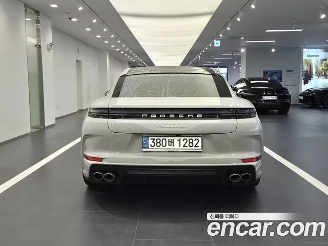 Porsche Panamera — Фото автомобиля 3
