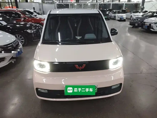 Wuling Hongguang Mini EV — Фото автомобиля 2