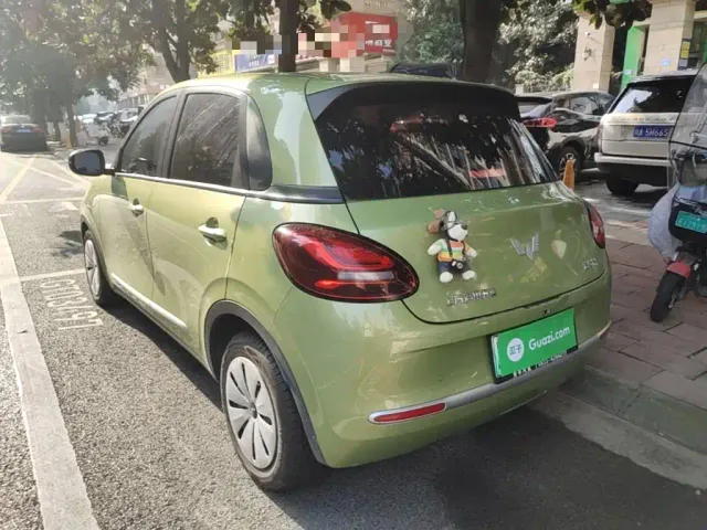 Wuling Bingo — Фото автомобиля 4