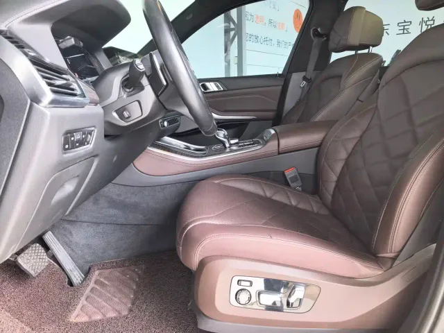 BMW X5 — Фото автомобиля 18