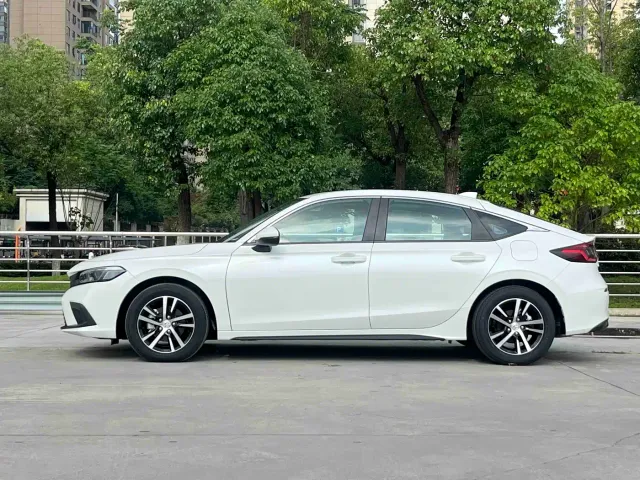 Honda Civic — Фото автомобиля 3