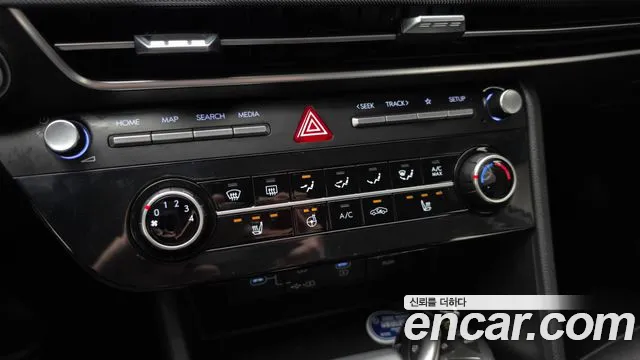 Hyundai Sonata — Фото автомобиля 26