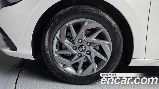Hyundai AVANTE Новый Avante (CN7) — Фото автомобиля 5
