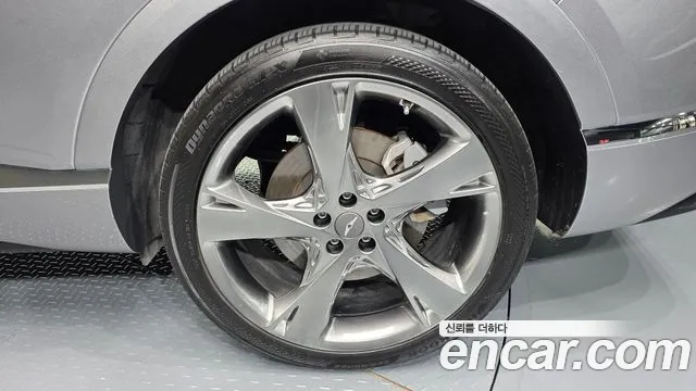 Genesis GV80 — Фото автомобиля 6