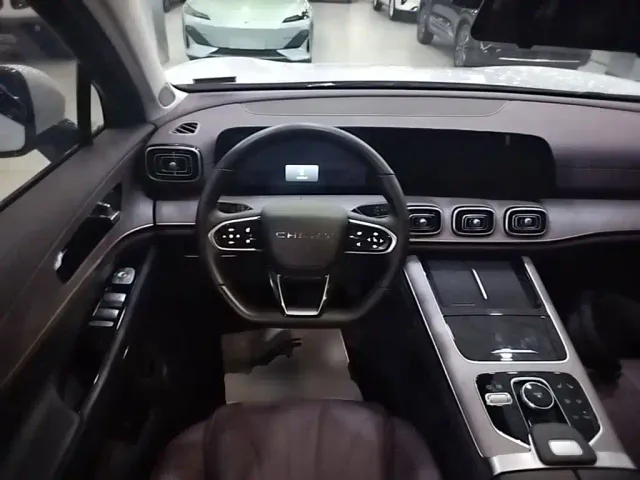 Chery Tiggo 9 C-DM — Фото автомобиля 10