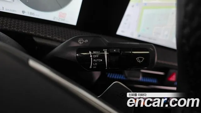 Kia EV6 — Фото автомобиля 28