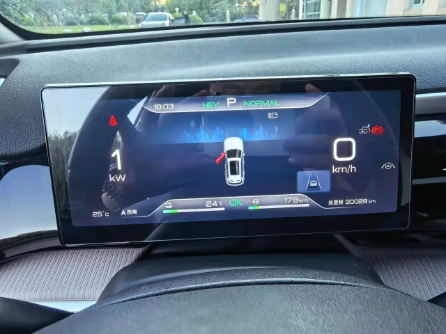 BYD Song Pro — Фото автомобиля 12