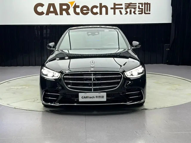 Mercedes-Benz S-Class — Фото автомобиля 2
