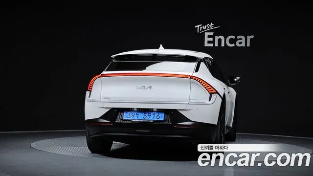 Kia EV6 — Фото автомобиля 4