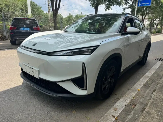Фотография автомобиля — Dongfeng Fengshen L7