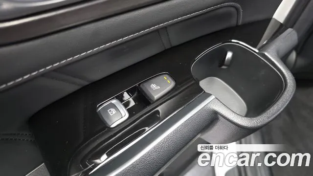 Kia Sorento Sorento 4-е поколение Бензин 2.5T 2WD — Фото автомобиля 18