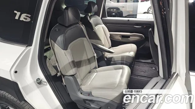 Kia EV9 — Фото автомобиля 17