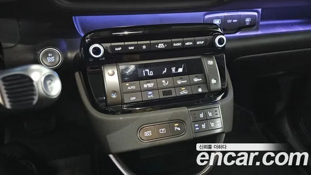 Hyundai Casper Casper Electric Inspiration — Фото автомобиля 17