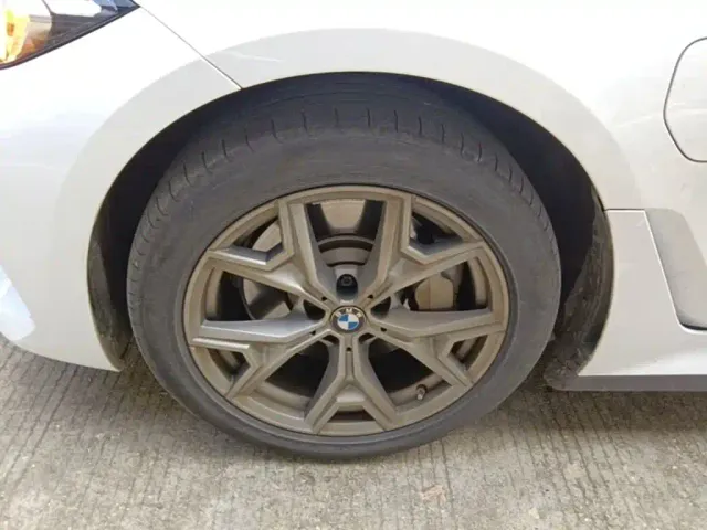 BMW i3 — Фото автомобиля 22