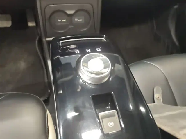Geely Geometry E Firefly — Фото автомобиля 13