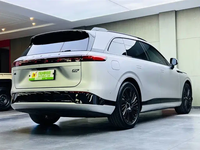 Xpeng G9 — Фото автомобиля 4