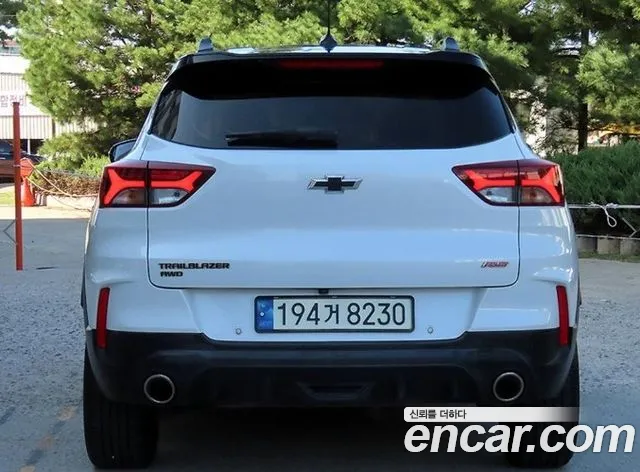 Chevrolet Trailblazer — Фото автомобиля 4