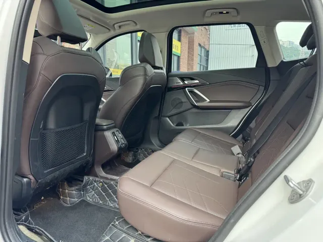BMW X1 — Фото автомобиля 8