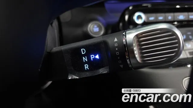 Hyundai Casper Electric — Фото автомобиля 12