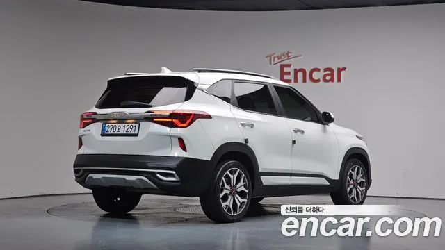 Kia Seltos Seltos Бензин 1.6 турбо 2WD — Фото автомобиля 2