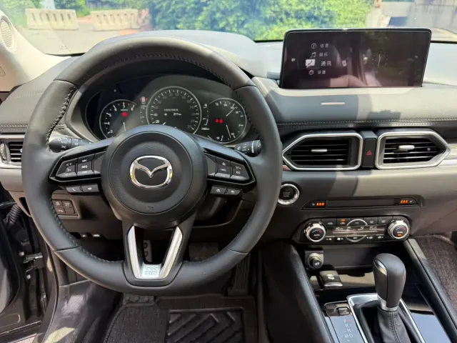 Mazda CX-5 — Фото автомобиля 8