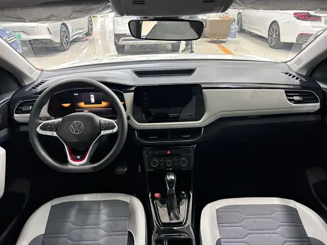 Volkswagen Tharu — Фото автомобиля 7