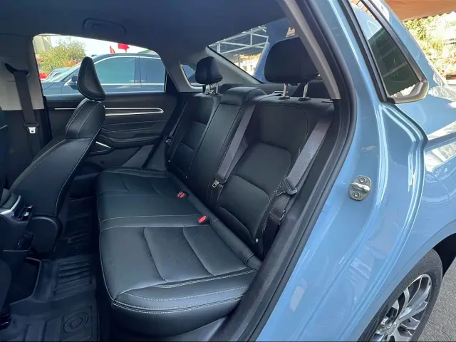 Geely Emgrand — Фото автомобиля 4