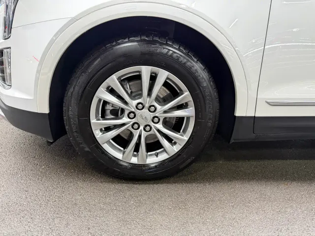 Cadillac XT5 — Фото автомобиля 27