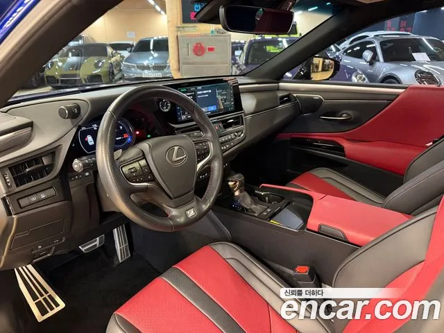 Lexus ES 7th Gen — Фото автомобиля 10