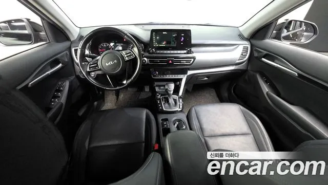 Kia Seltos — Фото автомобиля 7
