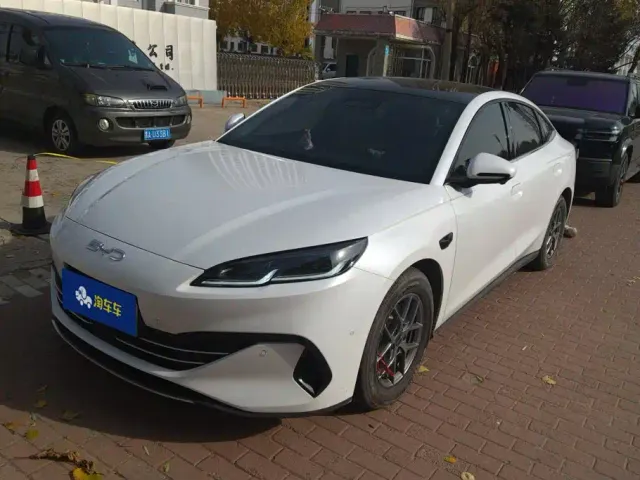Фотография автомобиля — BYD Seal 06