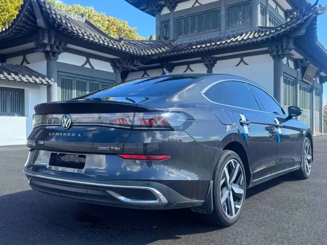 Volkswagen Lamando — Фото автомобиля 6